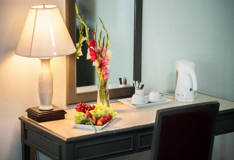 فندق Grand Plaza