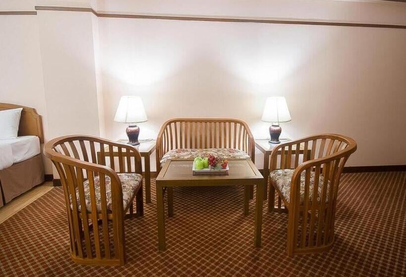 فندق Grand Plaza