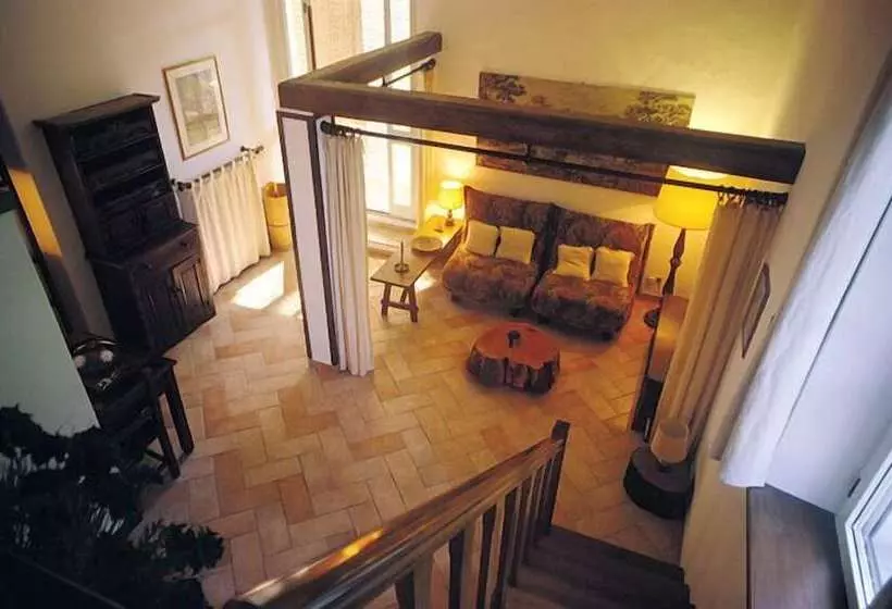 Отель La Casalta