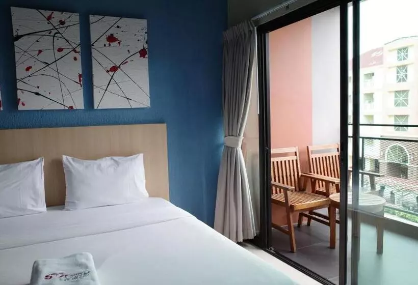 호텔 Samkwan Village