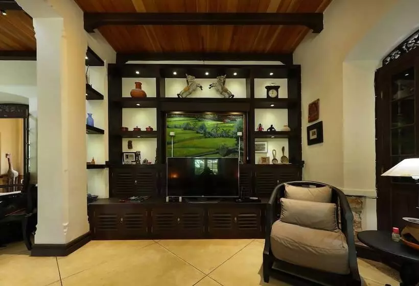 فندق Sergeant House