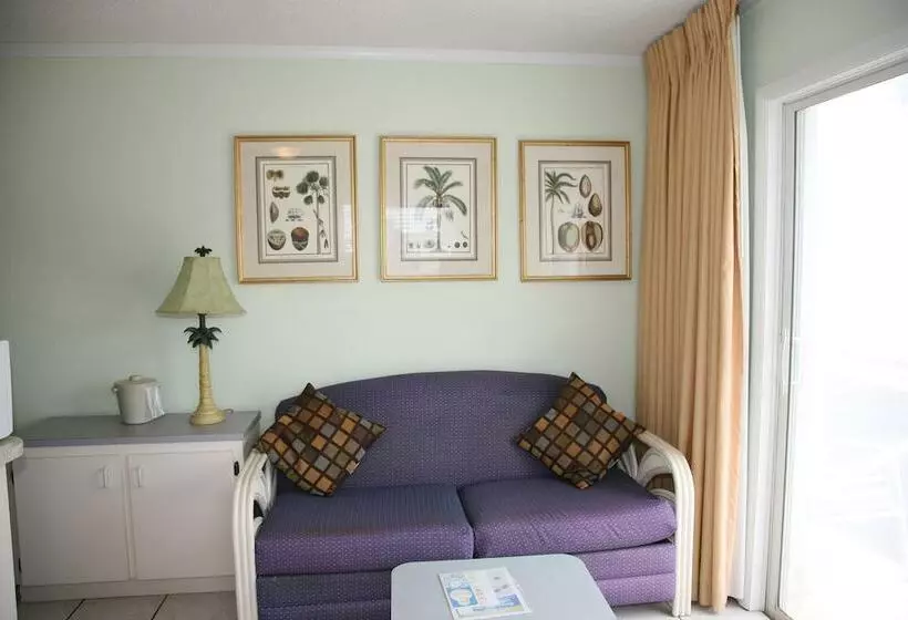 호텔 Traders Inn Beach Club