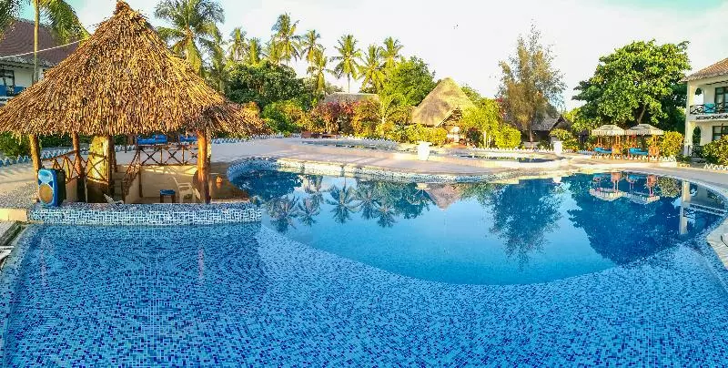 호텔 White Rose Beach