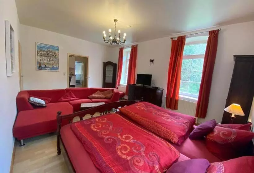 Aamiaismajoitus (B&B) Felsenmühle Neuleiningen