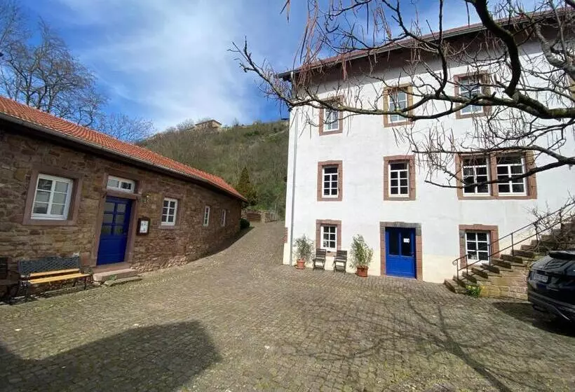 Aamiaismajoitus (B&B) Felsenmühle Neuleiningen