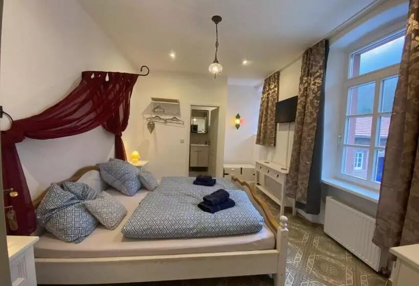 Aamiaismajoitus (B&B) Felsenmühle Neuleiningen