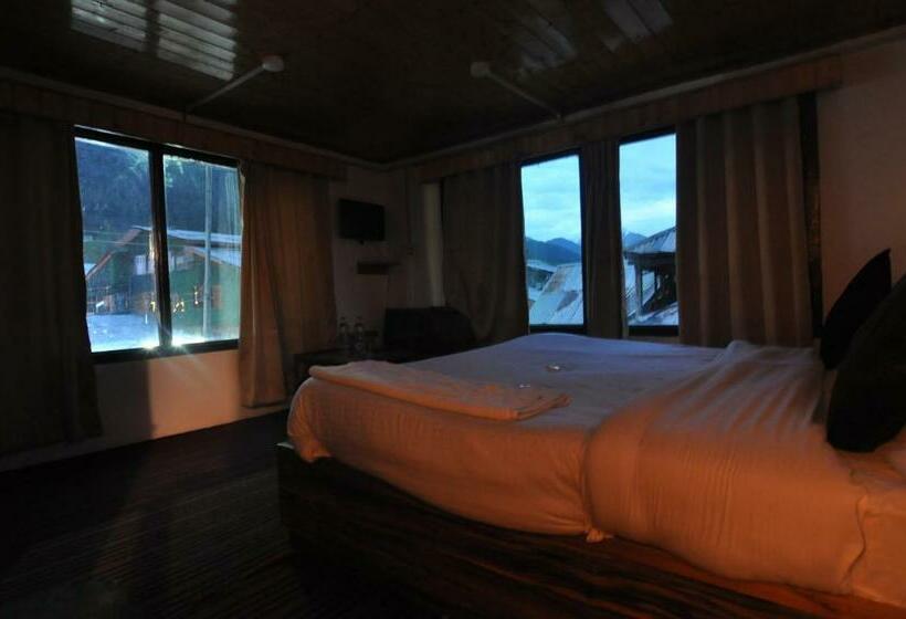 בית מלון כפרי Kashmir House Pahalgam