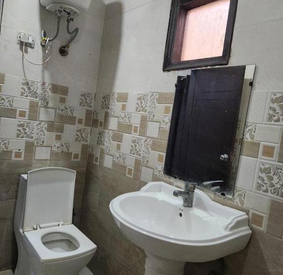 Airport Hotel Asian Blue Luxury