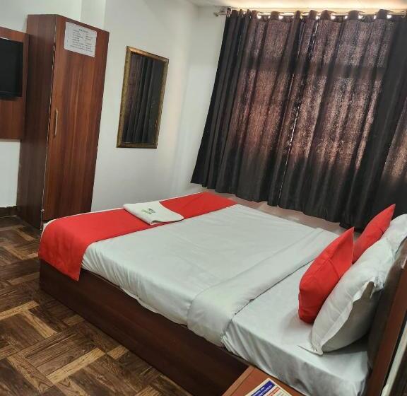 Airport Hotel Asian Blue Luxury