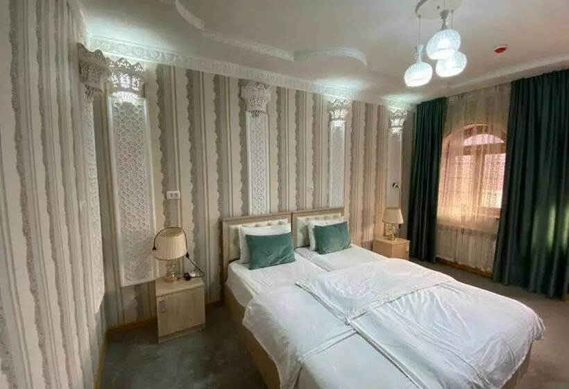 Hotel Registon Amir