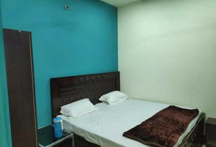 Sv Hotel  Sant Villa