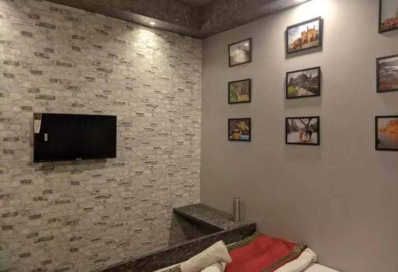 Majatalo Sai Kripa Guest House