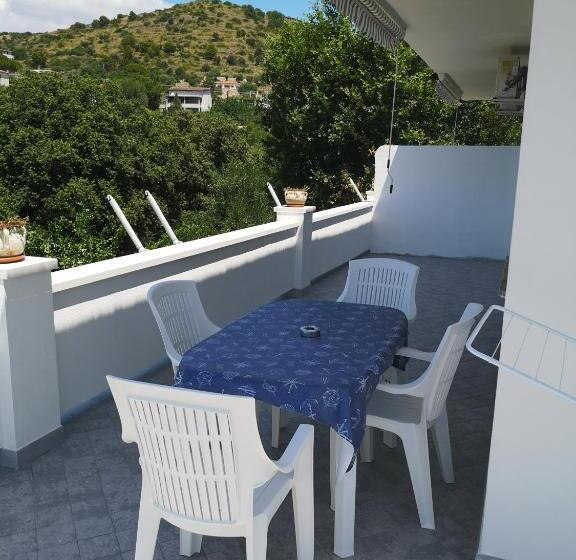 تختخواب و صبحانه La Casa Di Alfonso