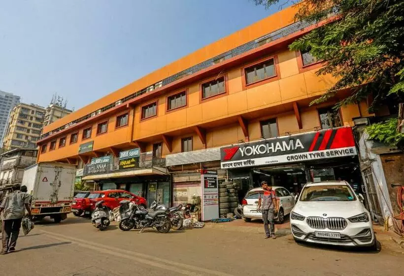 Fabhotel Anam International