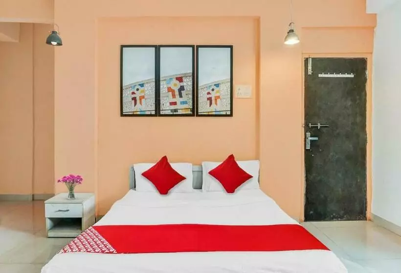 ホテル Flagship Aadinath Villa Near Pune Airport