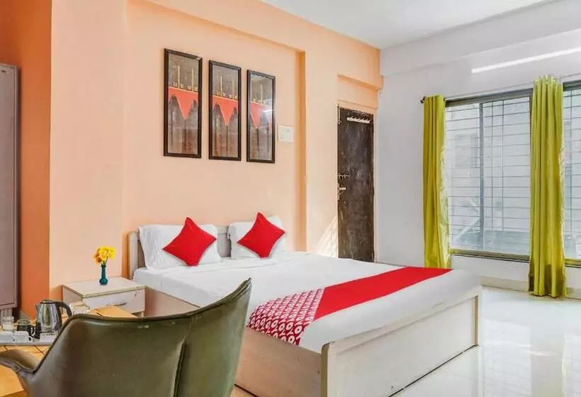 ホテル Flagship Aadinath Villa Near Pune Airport