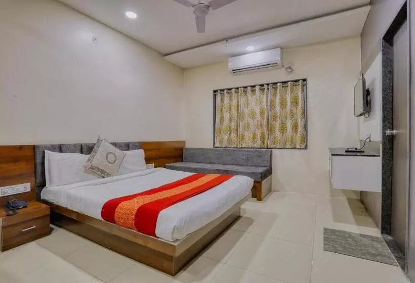 هتل Kumar Atithi Nivas