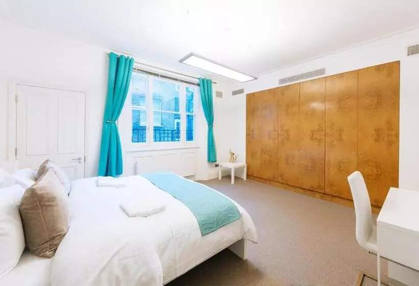 Hotelli The Chapter   Mayfair Residences