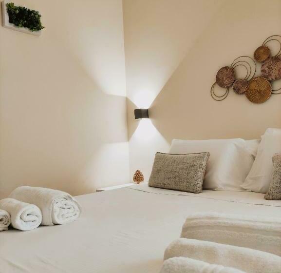 پانسیون Domus Cese