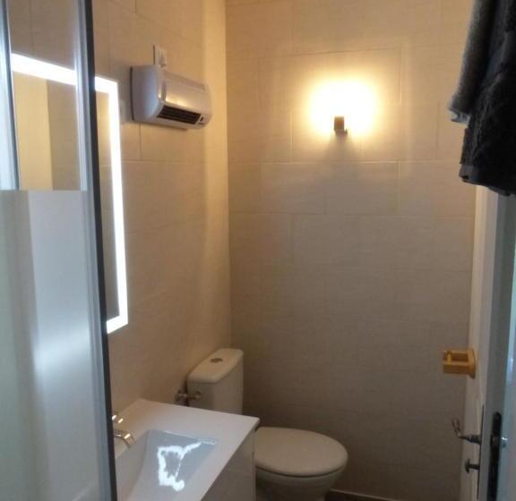 تختخواب و صبحانه Chambre D Hôtes L Odalyre