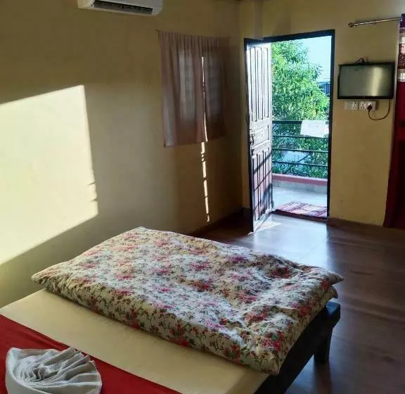Forestway Hostel & Backpackers