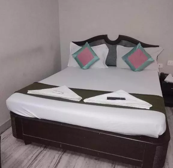 ホテル Grand Tower Chennai