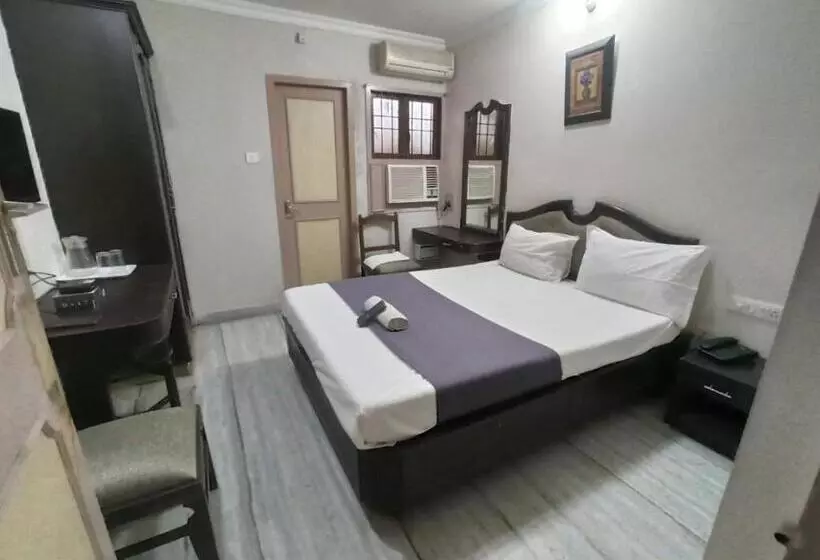 ホテル Grand Tower Chennai