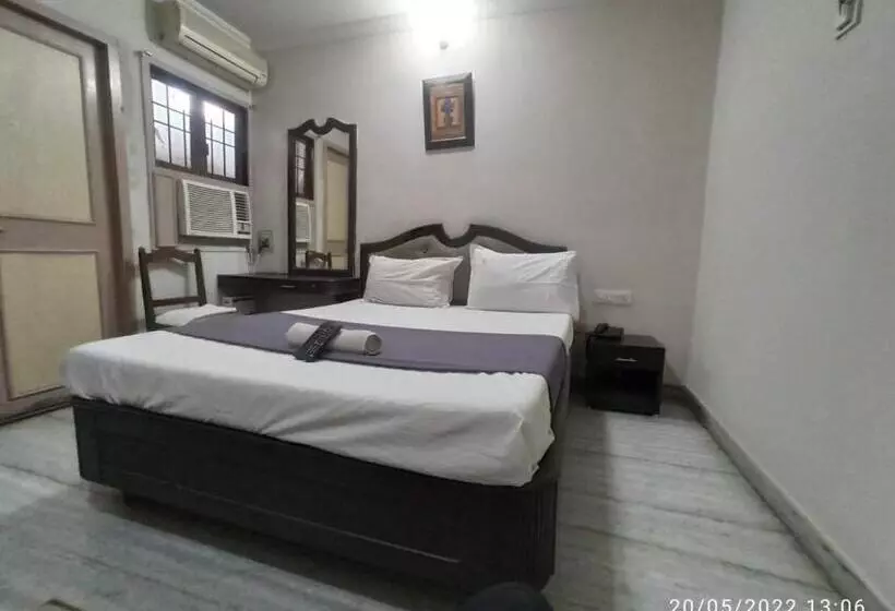 ホテル Grand Tower Chennai