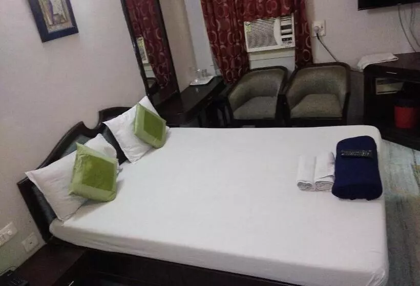 ホテル Grand Tower Chennai