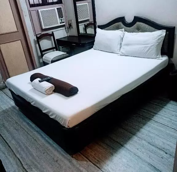 ホテル Grand Tower Chennai