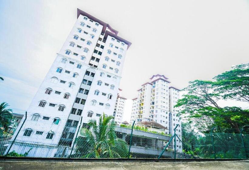 Hotel Oyo 90398 Sunshine Bay Resort Port Dickson Private Condo