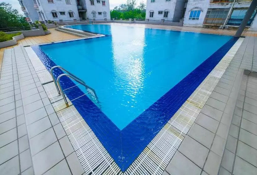 ホテル Oyo 90398 Sunshine Bay Resort Port Dickson Private Condo