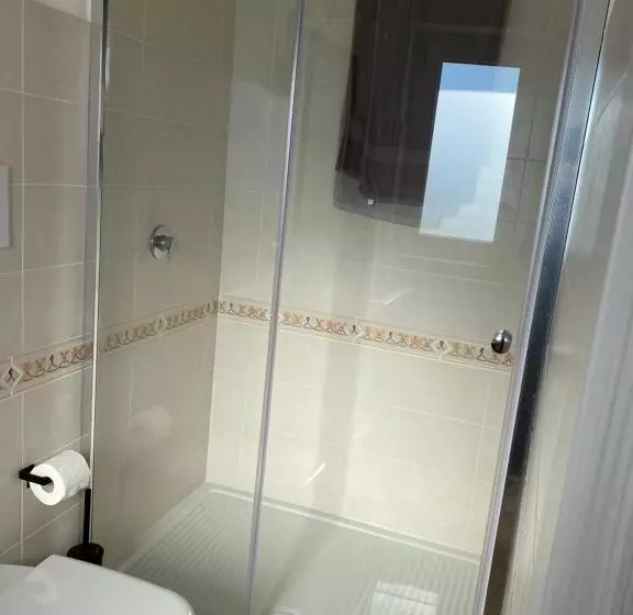 Majatalo L Oasi Del Tuffatore