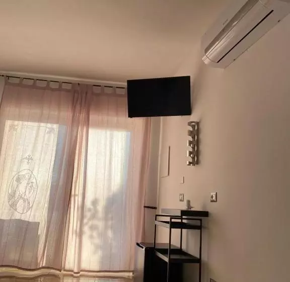 Majatalo L Oasi Del Tuffatore