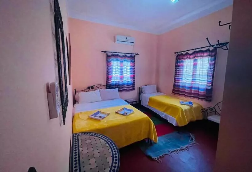 ホテル Riad Les Roches Todra