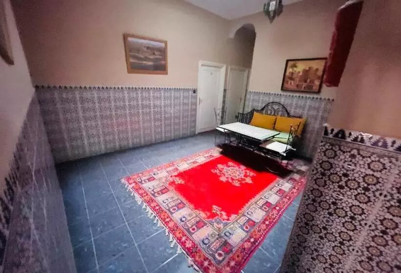 ホテル Riad Les Roches Todra