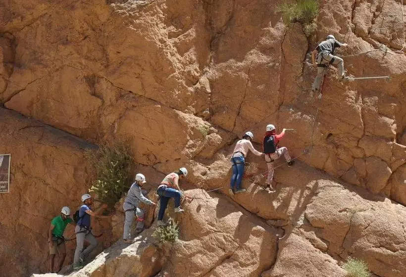 ホテル Riad Les Roches Todra