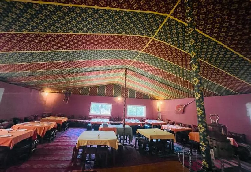 ホテル Riad Les Roches Todra