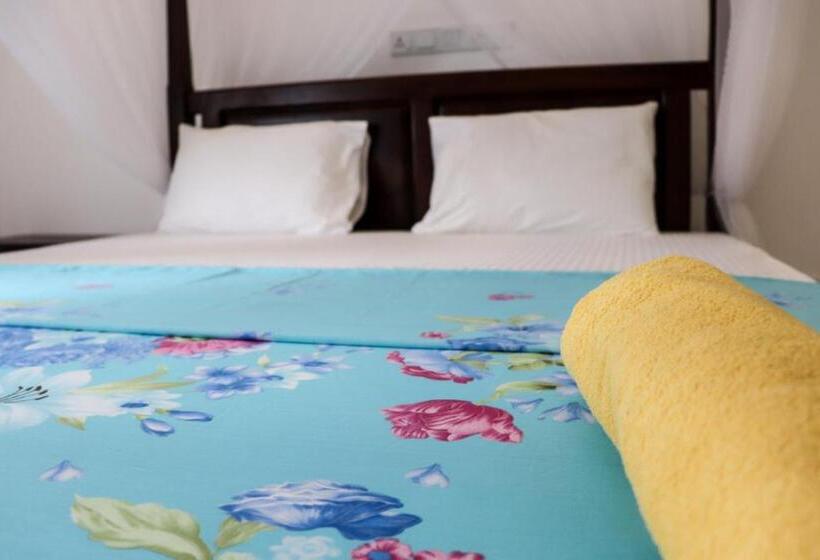 Bed and Breakfast Sakura Calm Rest