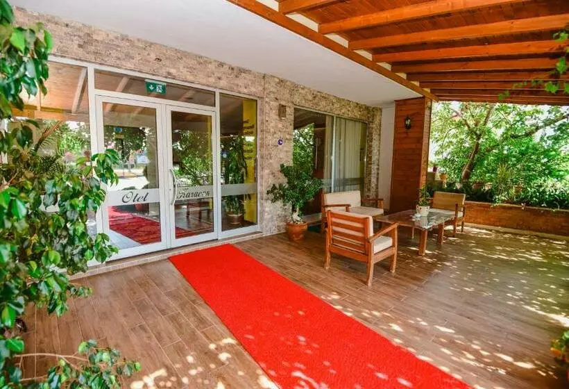 ホテル Karacan Park  Dalaman Airport