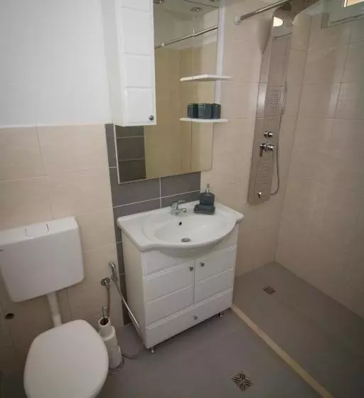 پانسیون Villa M