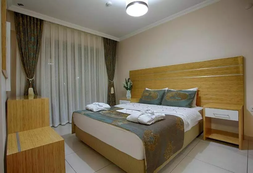 リゾートホテル Grand Ozgul Thermal Holiday Village