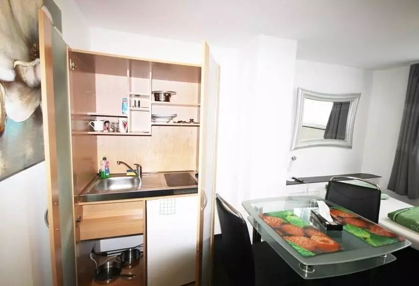 هاستل Aparthotel Sanni