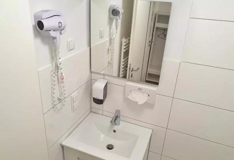 هاستل Aparthotel Sanni