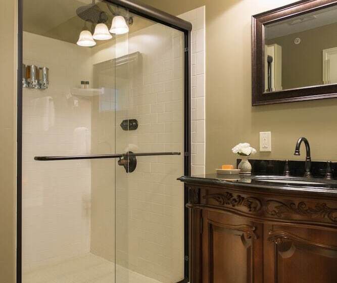 Caldwell House Bed And Breakfast