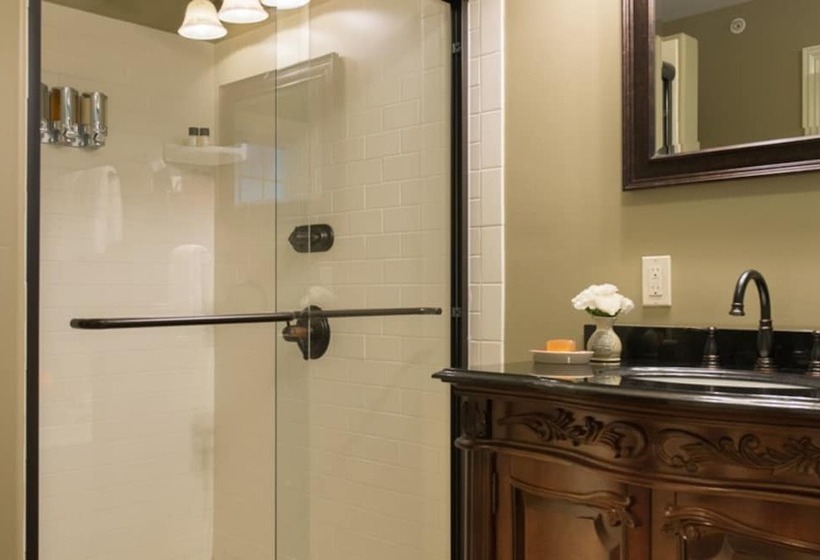 Caldwell House Bed And Breakfast