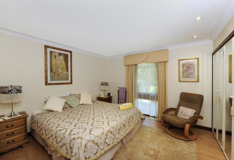 Falls Retreat Bed & Breakfast