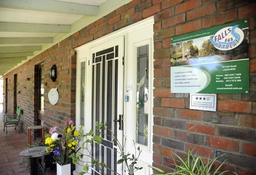 Falls Retreat Bed & Breakfast