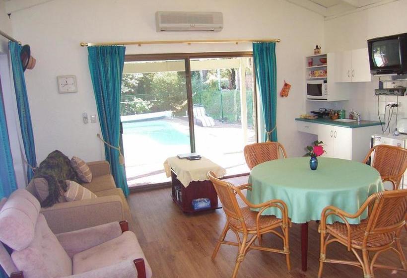 Falls Retreat Bed & Breakfast