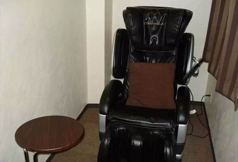 Отель Green Rich Oitaekimae